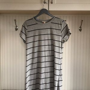 T-shirt dress